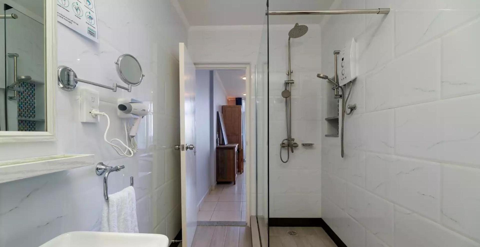 Beau Vallon Studios - Apartments Vacation Rentals Victoria Kültér fotó