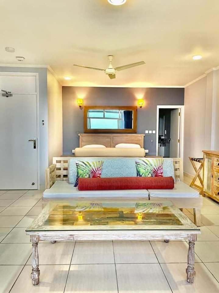 Beau Vallon Studios - Apartments Vacation Rentals Victoria Kültér fotó